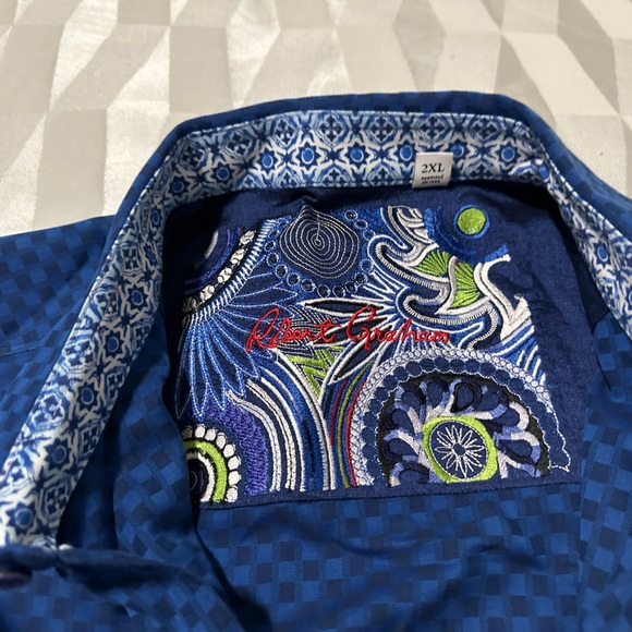 Robert Graham Blue long sleeve - Picture 3 of 6